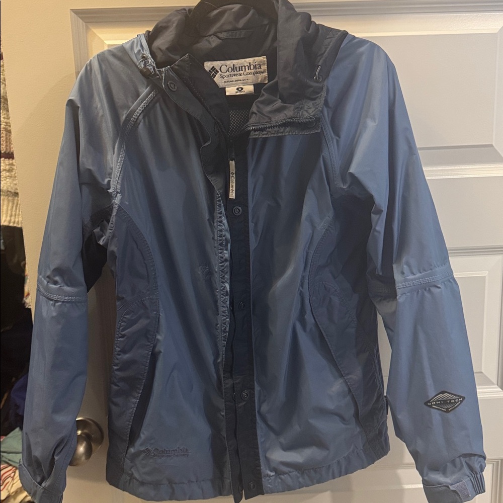 Columbia Navy and Steel Blue Jacket